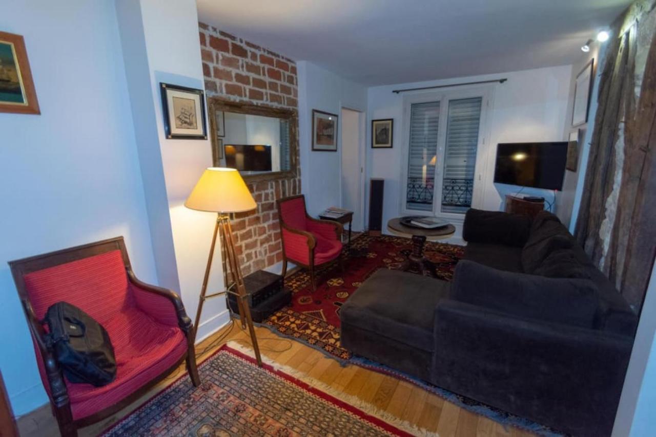 Very French Two Bedroom In The Heart Of París Exterior foto